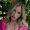 Zoe Neli Borntobefuck